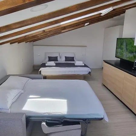 Dea Del Mar Apartments Izola Exterior foto